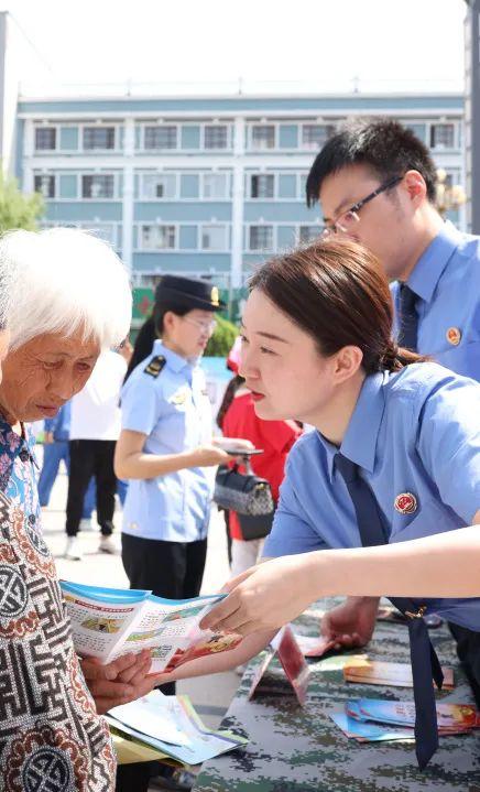 天气行云地上阴,三一沉默七欢欣是什么生肖,警惕虚假宣传、全面解答、时代解答解释落实